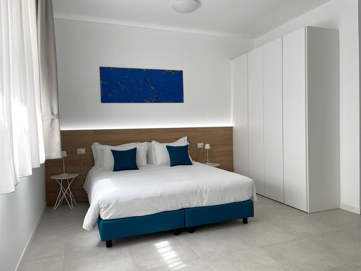 Ariston Teatro Luxury Aparthotel Grado Esterno foto